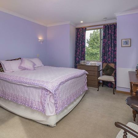 Shamrock Garden B&B Airport Christchurch Extérieur photo