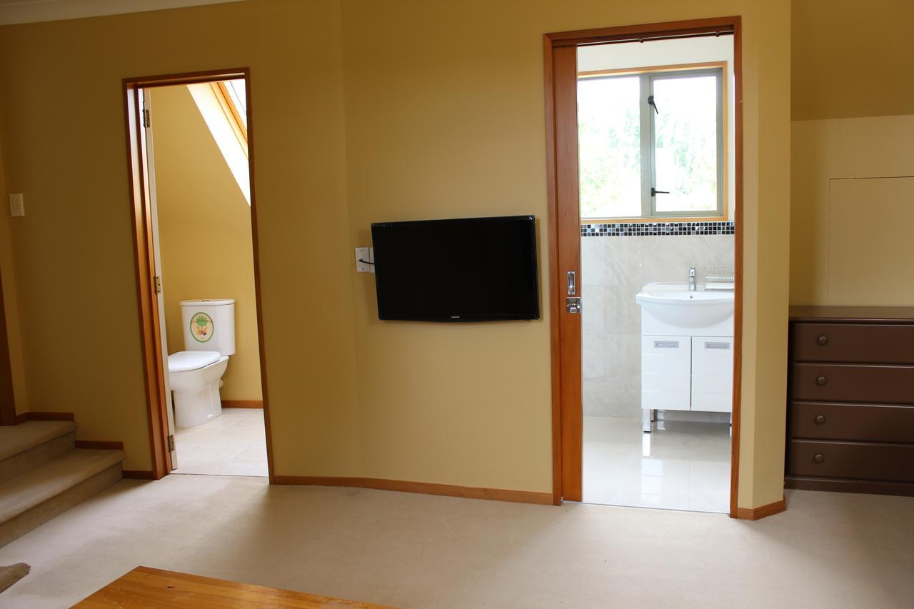 Shamrock Garden B&B Airport Christchurch Extérieur photo