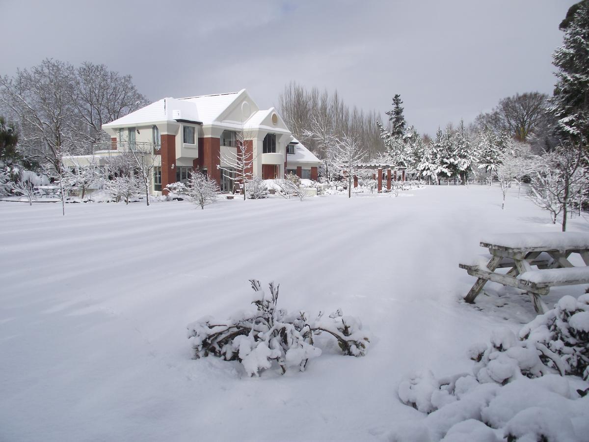 Shamrock Garden B&B Airport Christchurch Extérieur photo