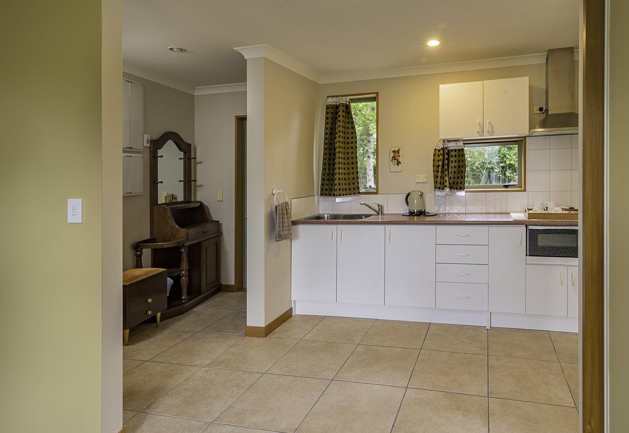 Shamrock Garden B&B Airport Christchurch Extérieur photo